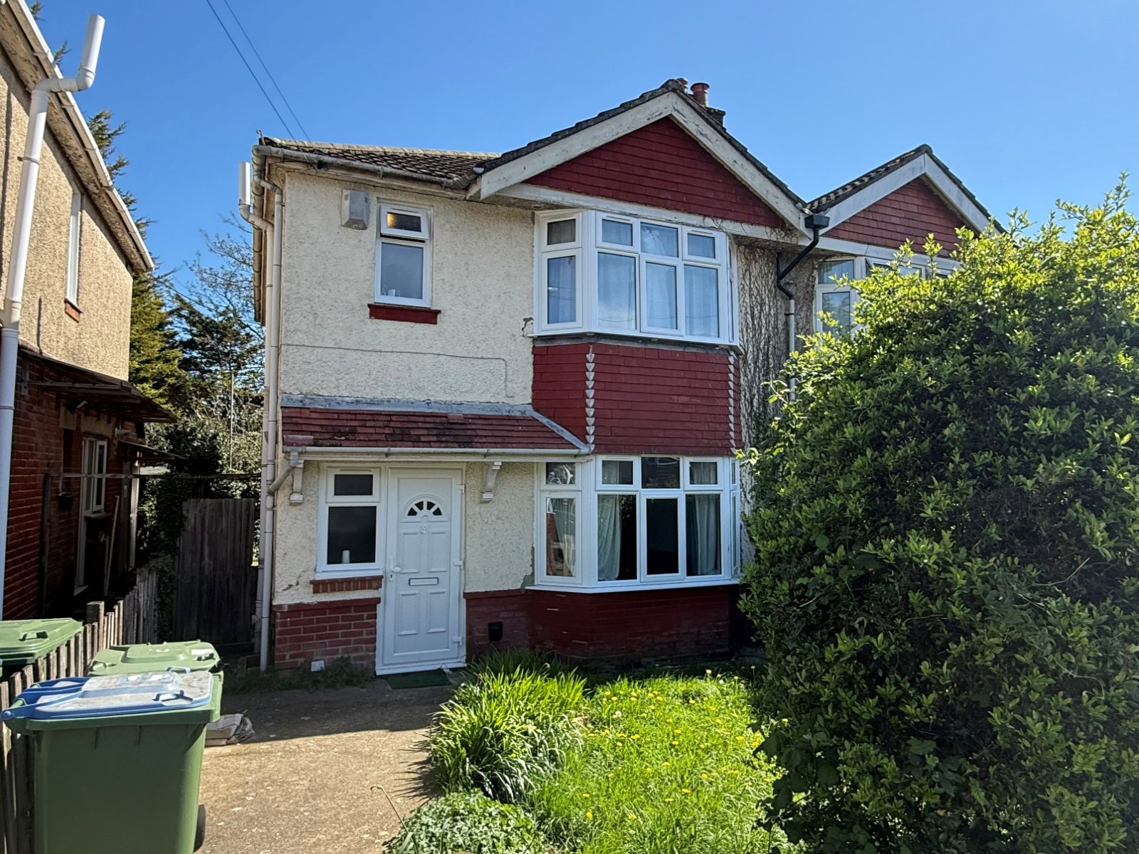 1 bedroom semi-detached sharedaccommodation to rent