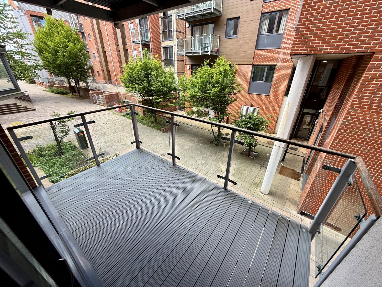 1 bedroom apartment to rent