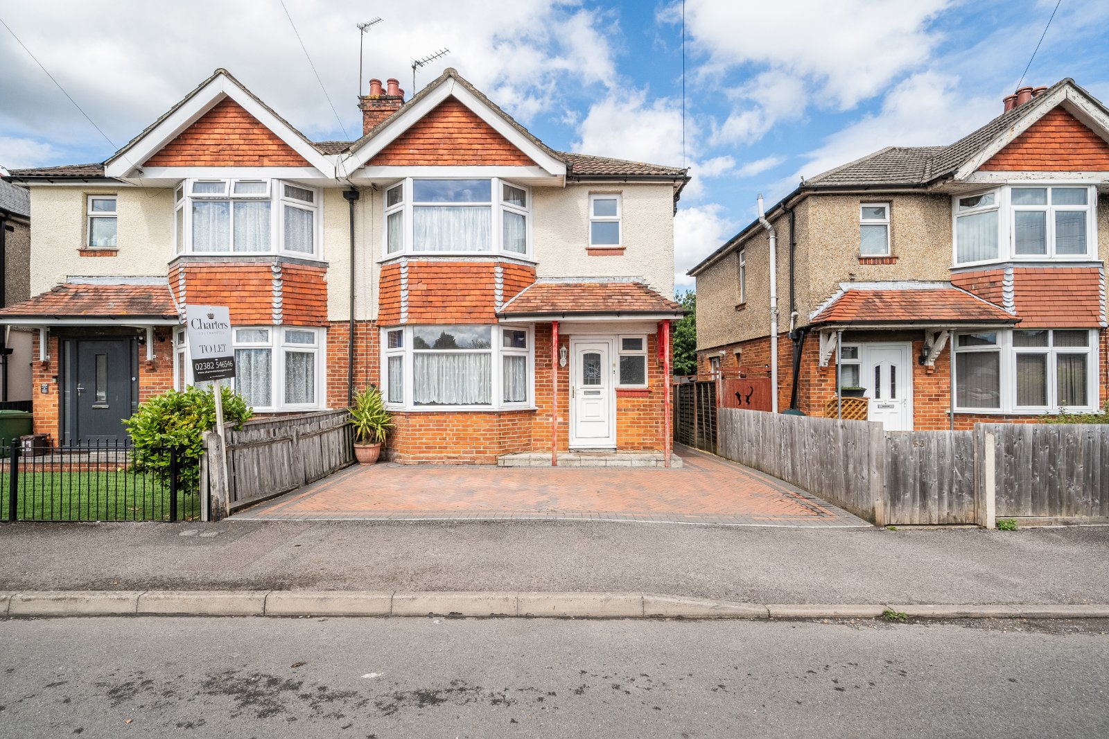 3 bedroom  semi-detached house to rent