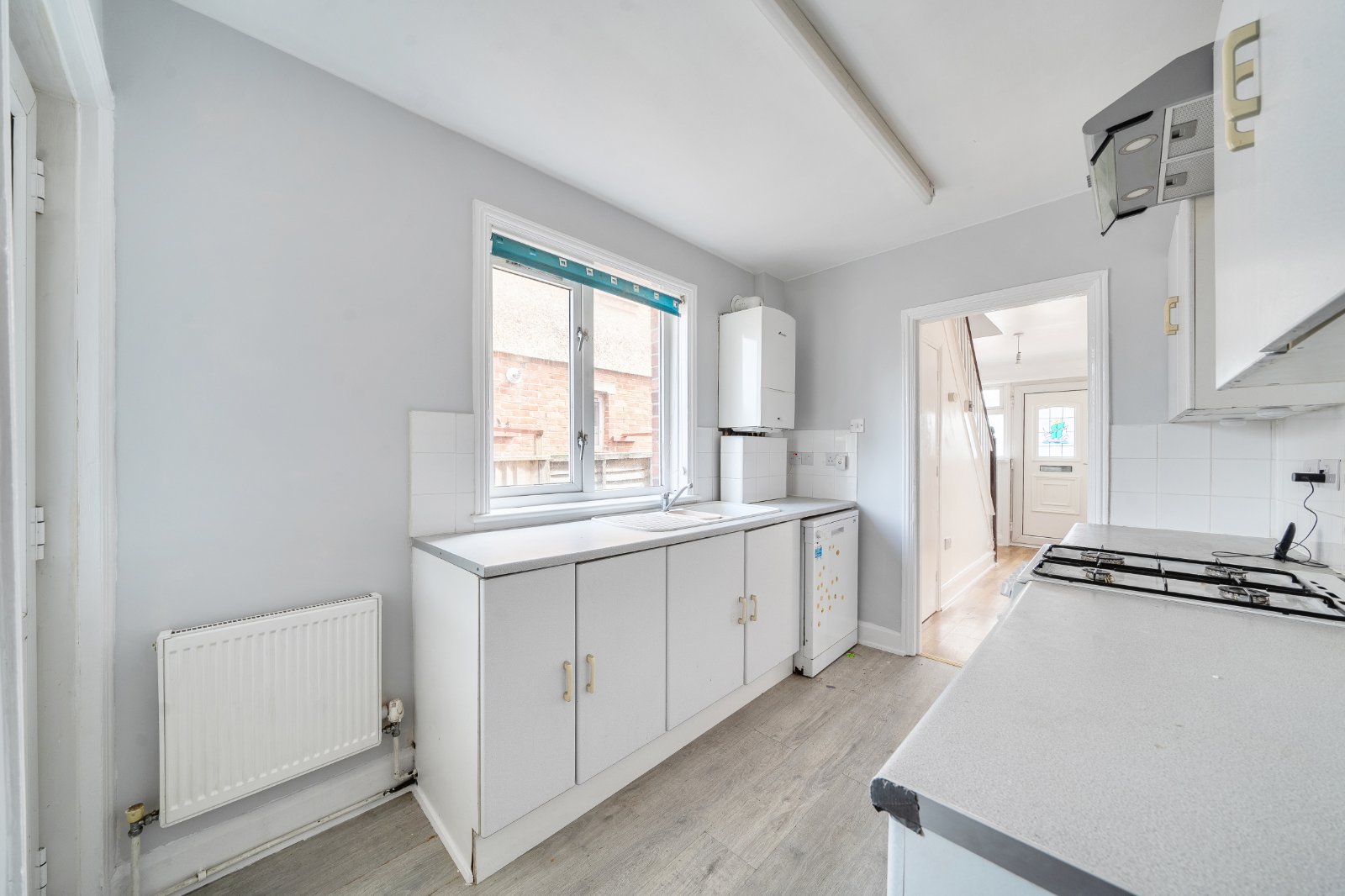 3 bedroom  semi-detached house to rent