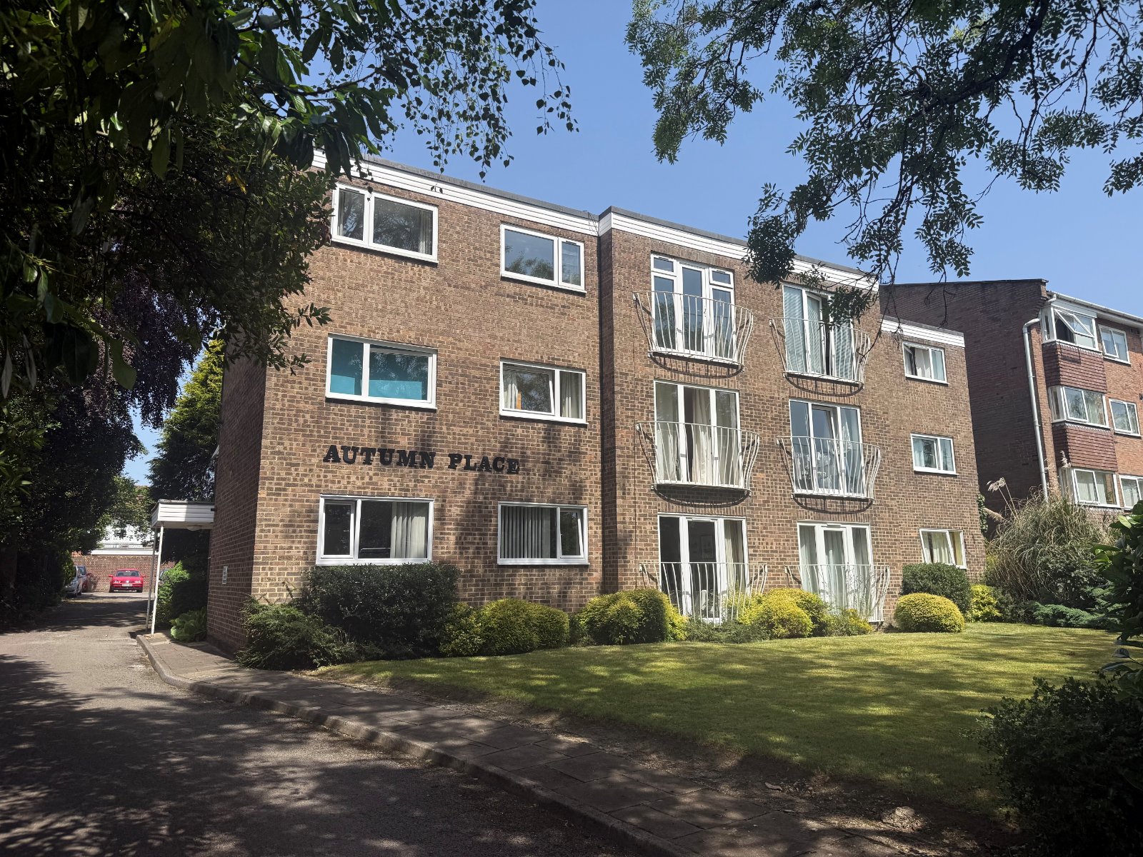 2 bedroom apartment to rent