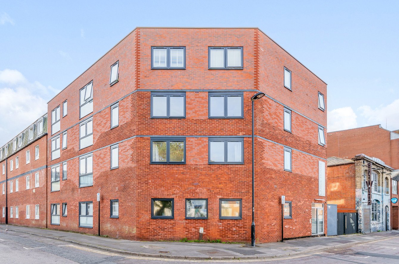 1 bedroom apartment to rent