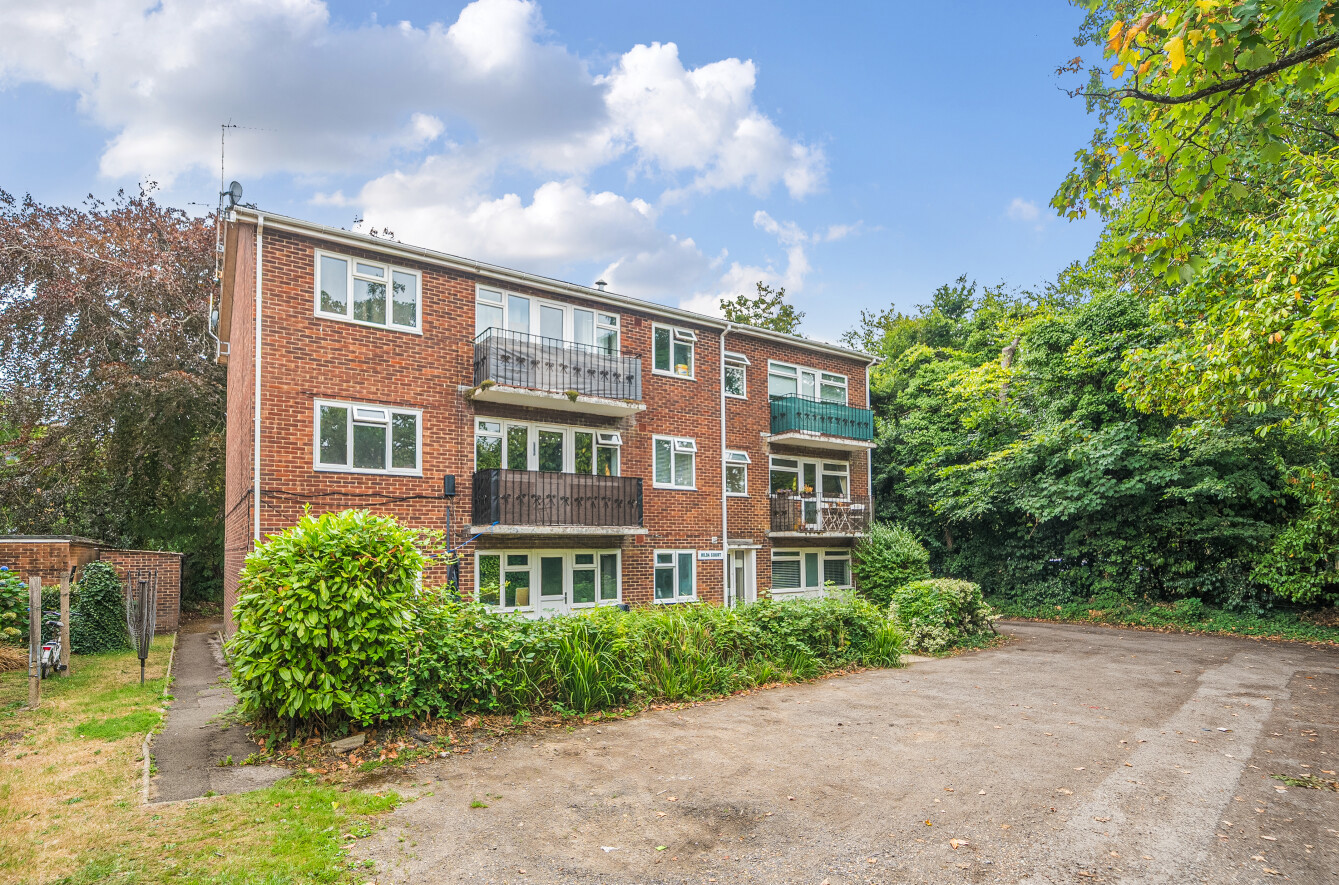1 bedroom apartment for sale