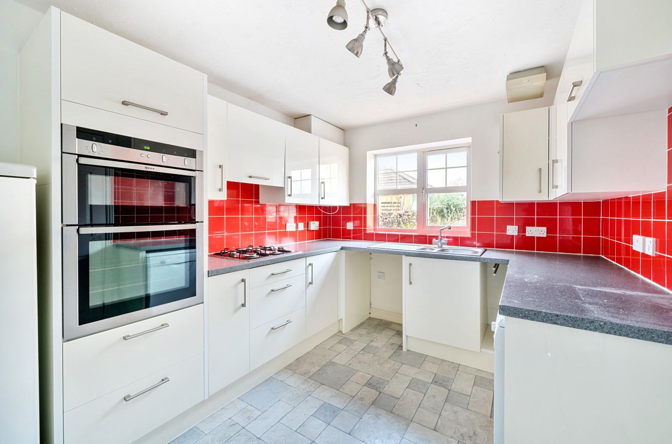 3 bedroom  detached house for sale