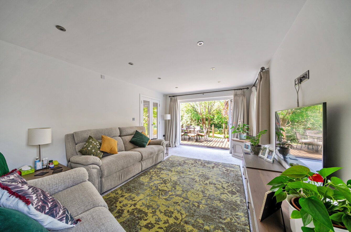 4 bedroom  detached house for sale