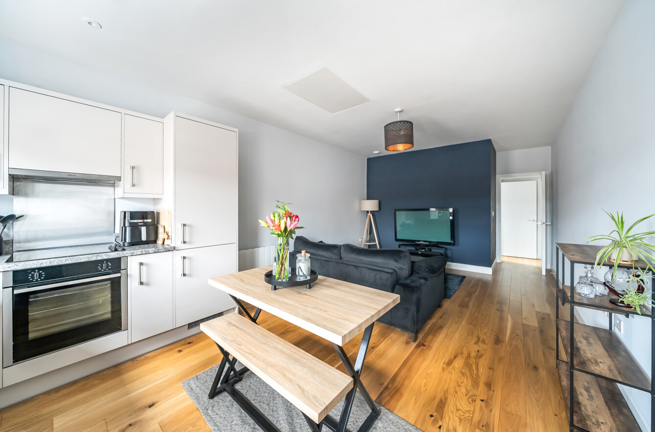 1 bedroom apartment for sale