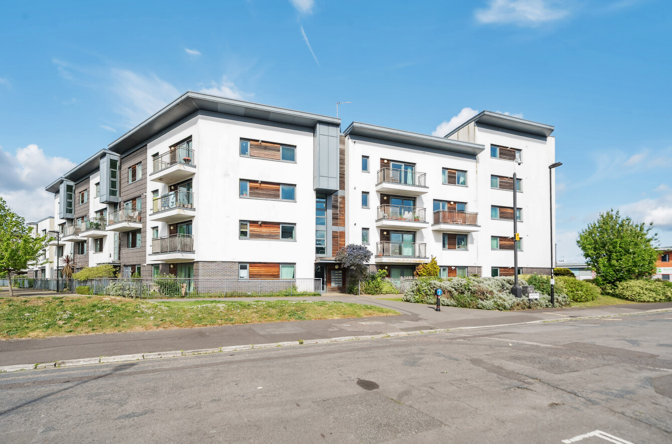 2 bedroom apartment for sale