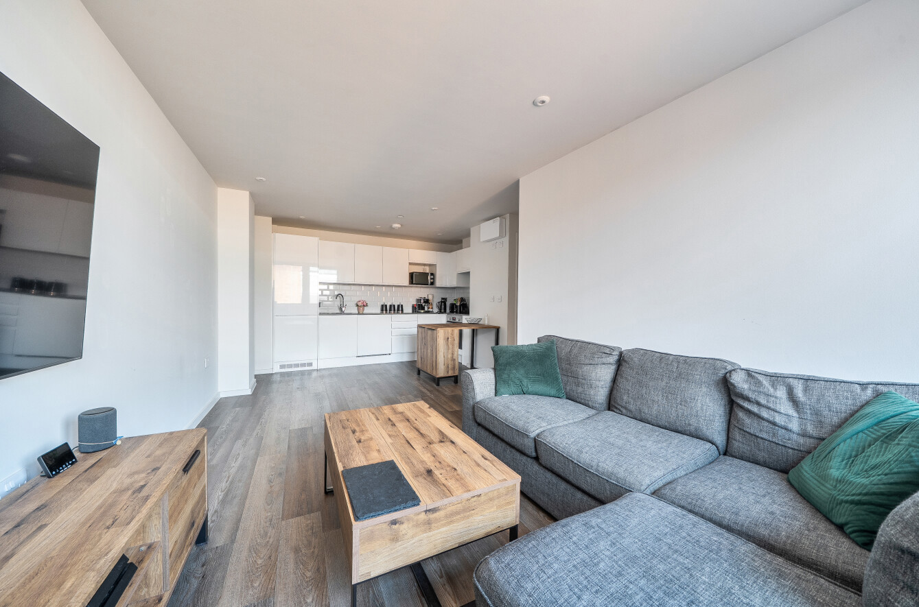 2 bedroom apartment for sale