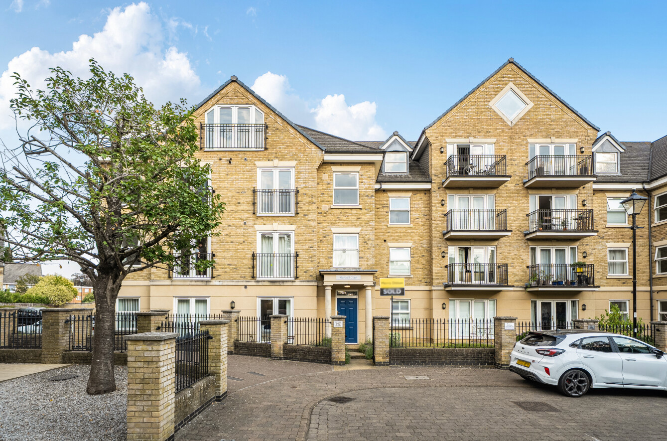 2 bedroom apartment for sale