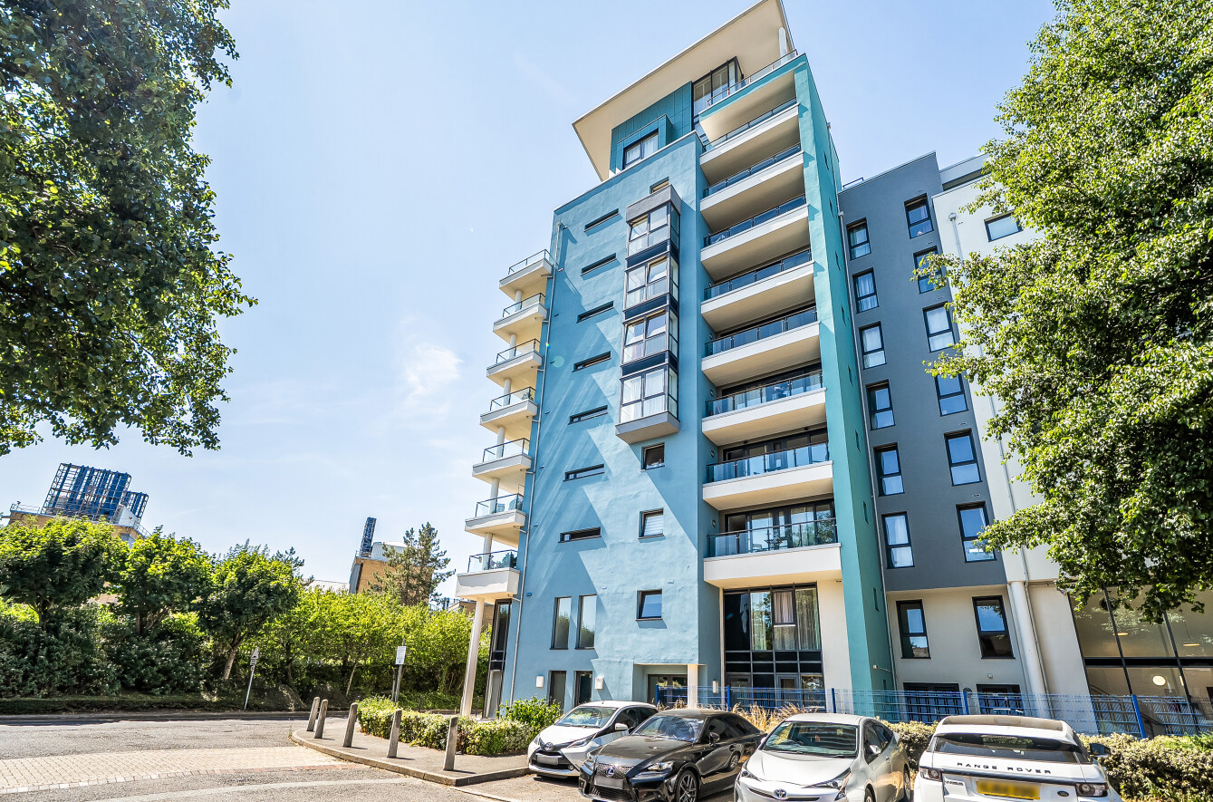 2 bedroom apartment for sale
