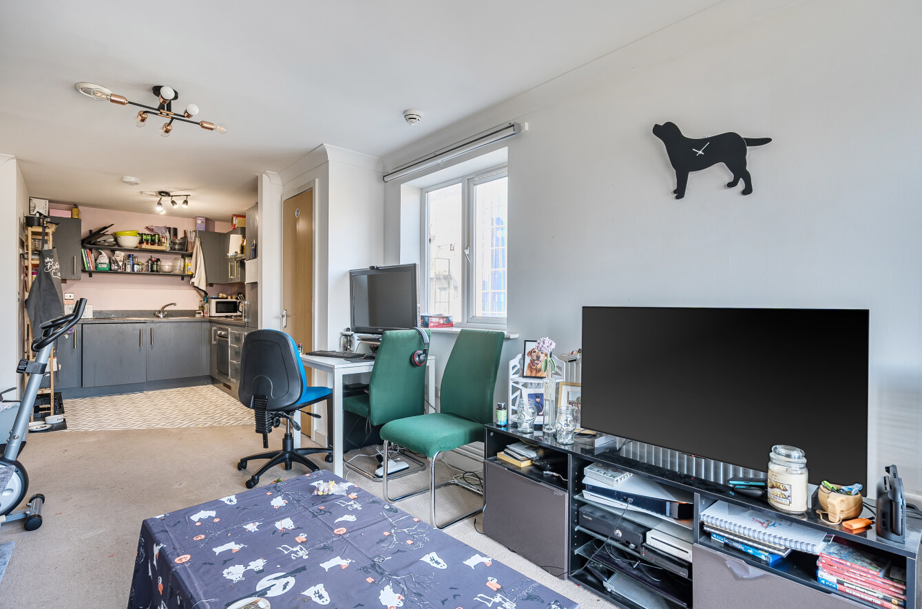 1 bedroom apartment for sale