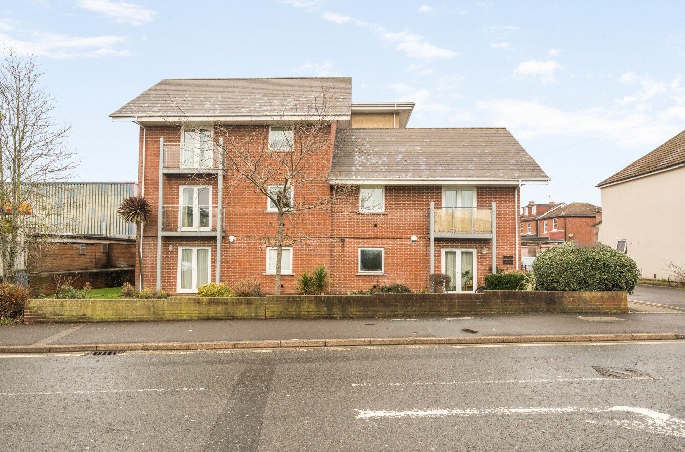 2 bedroom apartment for sale
