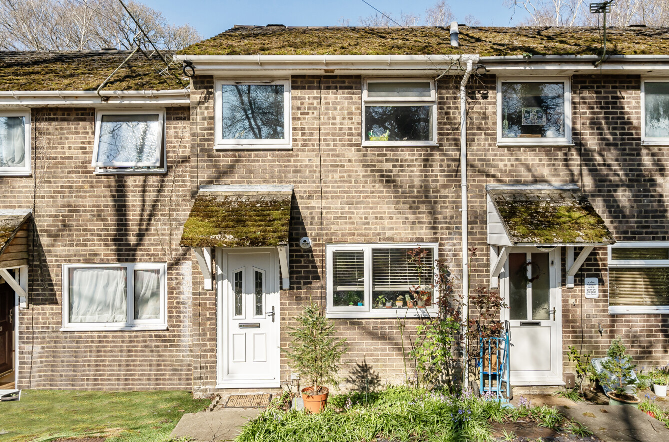 2 bedroom terraced house for sale
