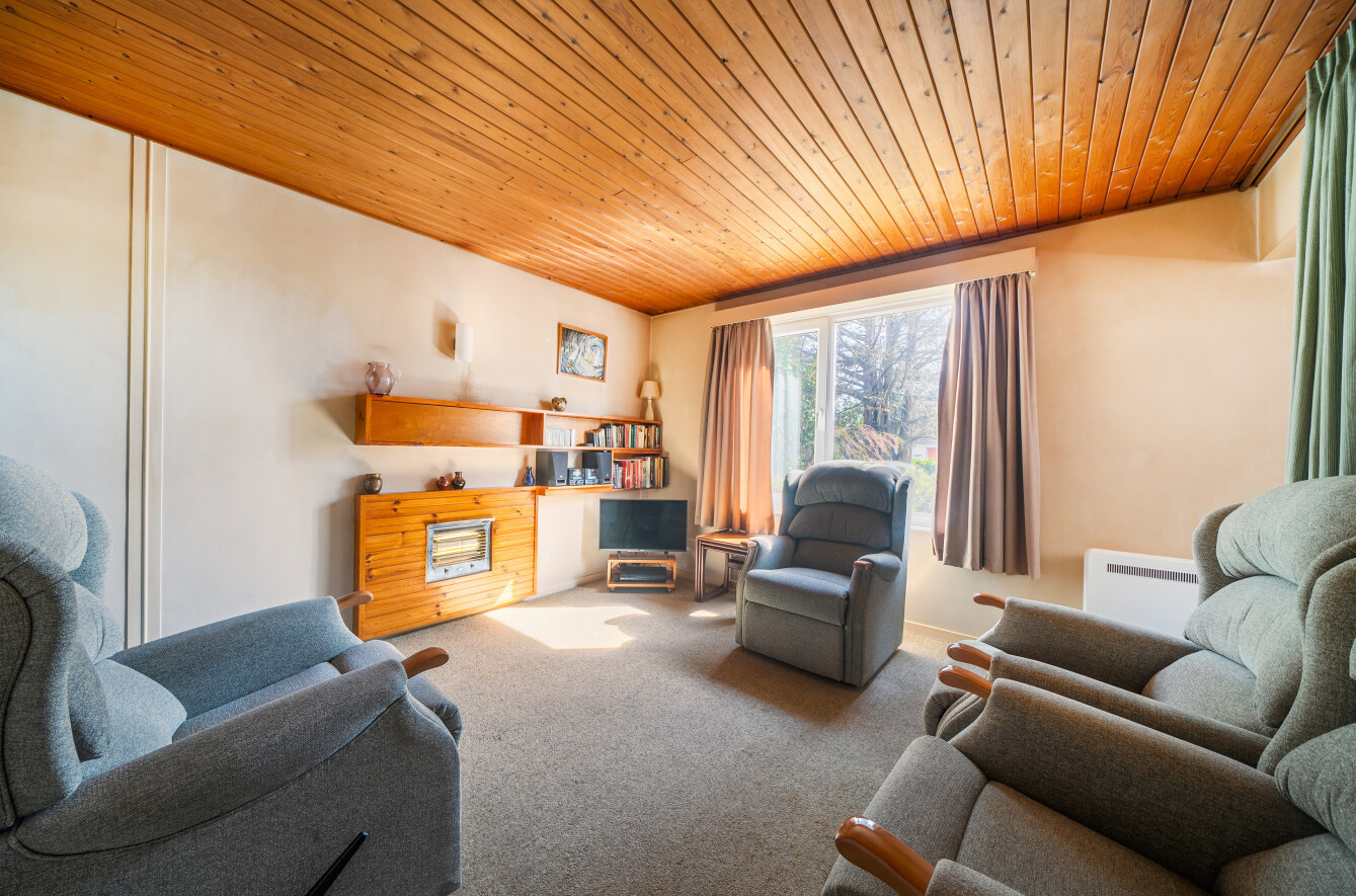 3 bedroom  detached house for sale