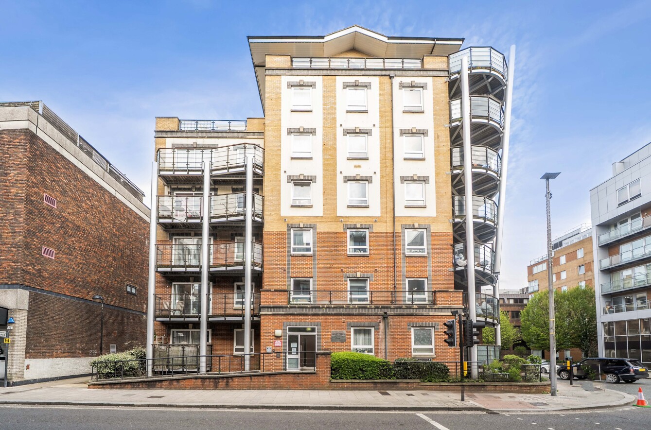 2 bedroom apartment for sale