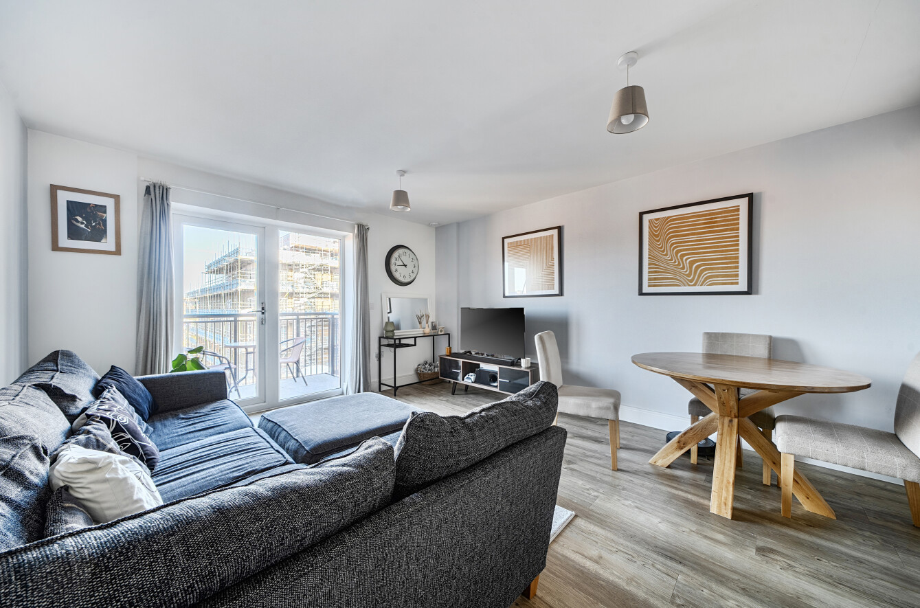 1 bedroom apartment for sale