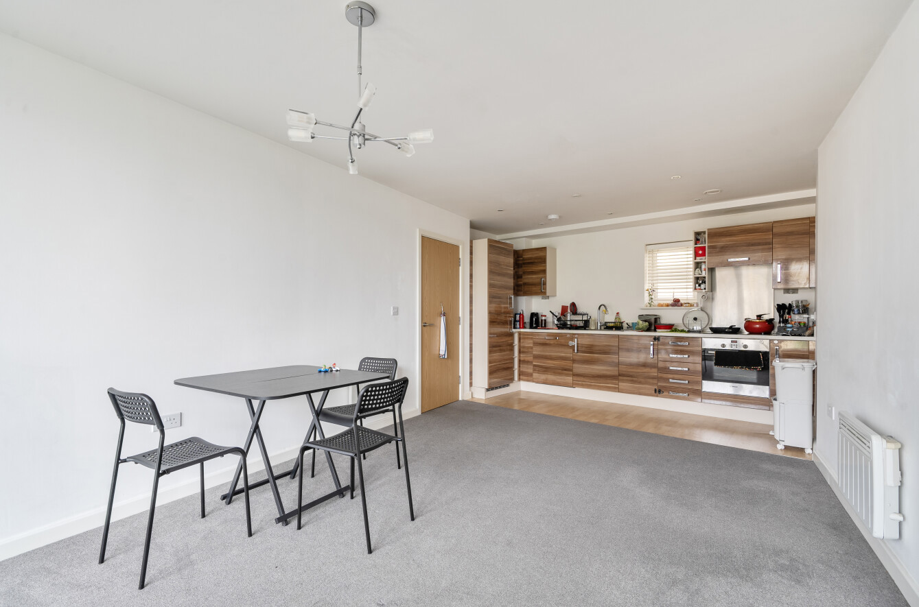 2 bedroom apartment for sale