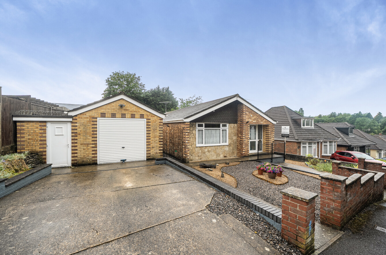 3 bedroom detached bungalow for sale