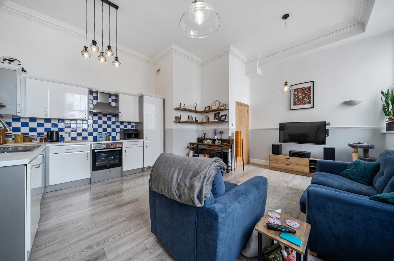 1 bedroom apartment for sale