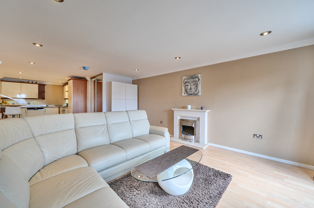 1 bedroom apartment for sale