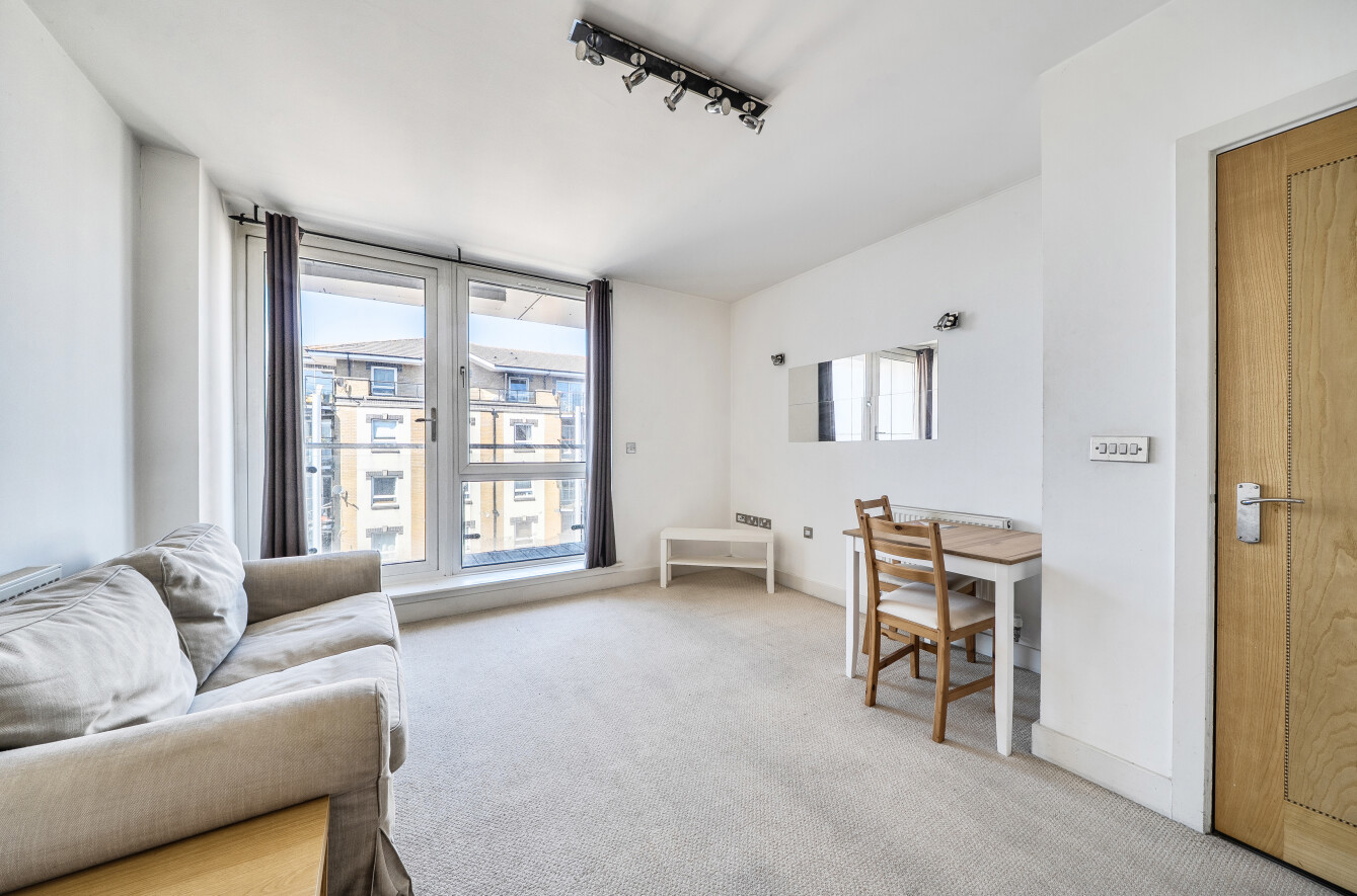 1 bedroom apartment for sale