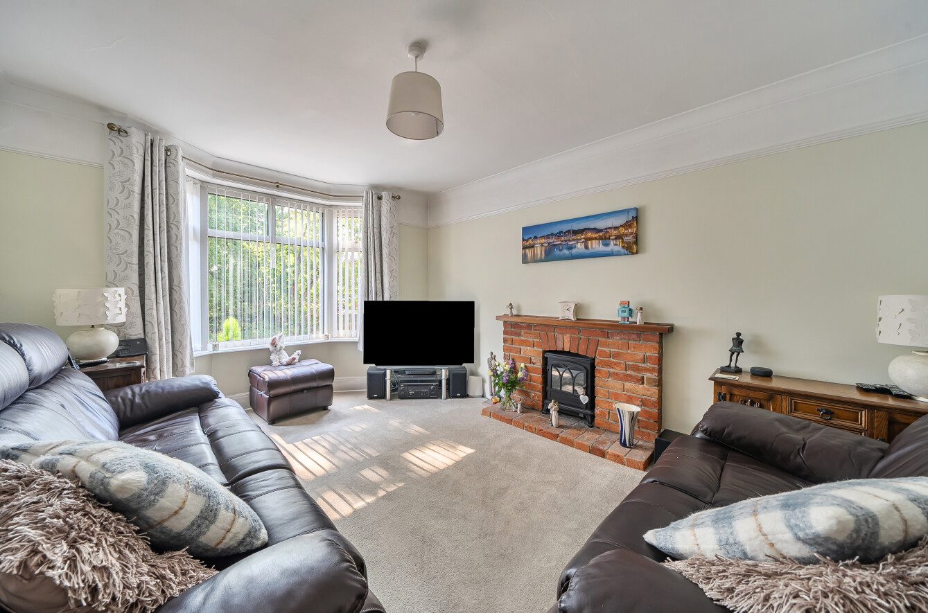 3 bedroom  detached house for sale