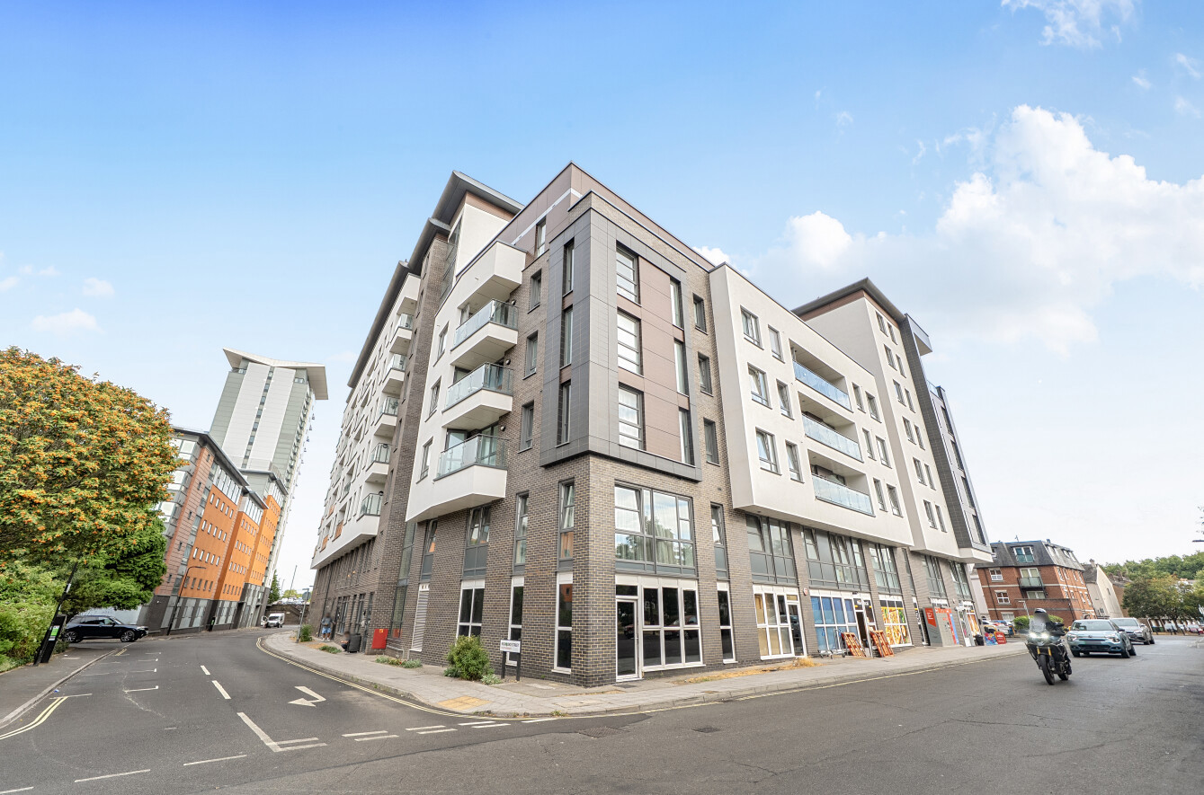 1 bedroom apartment for sale