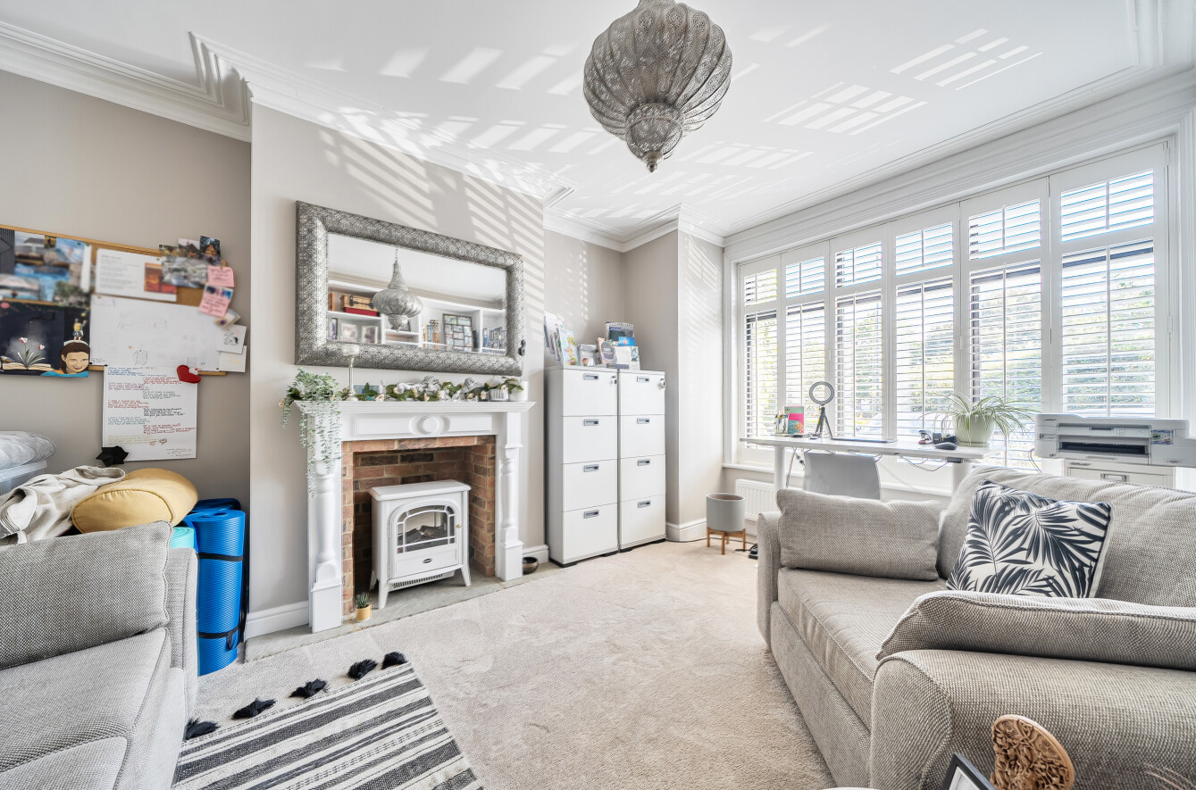 3 bedroom  detached house for sale