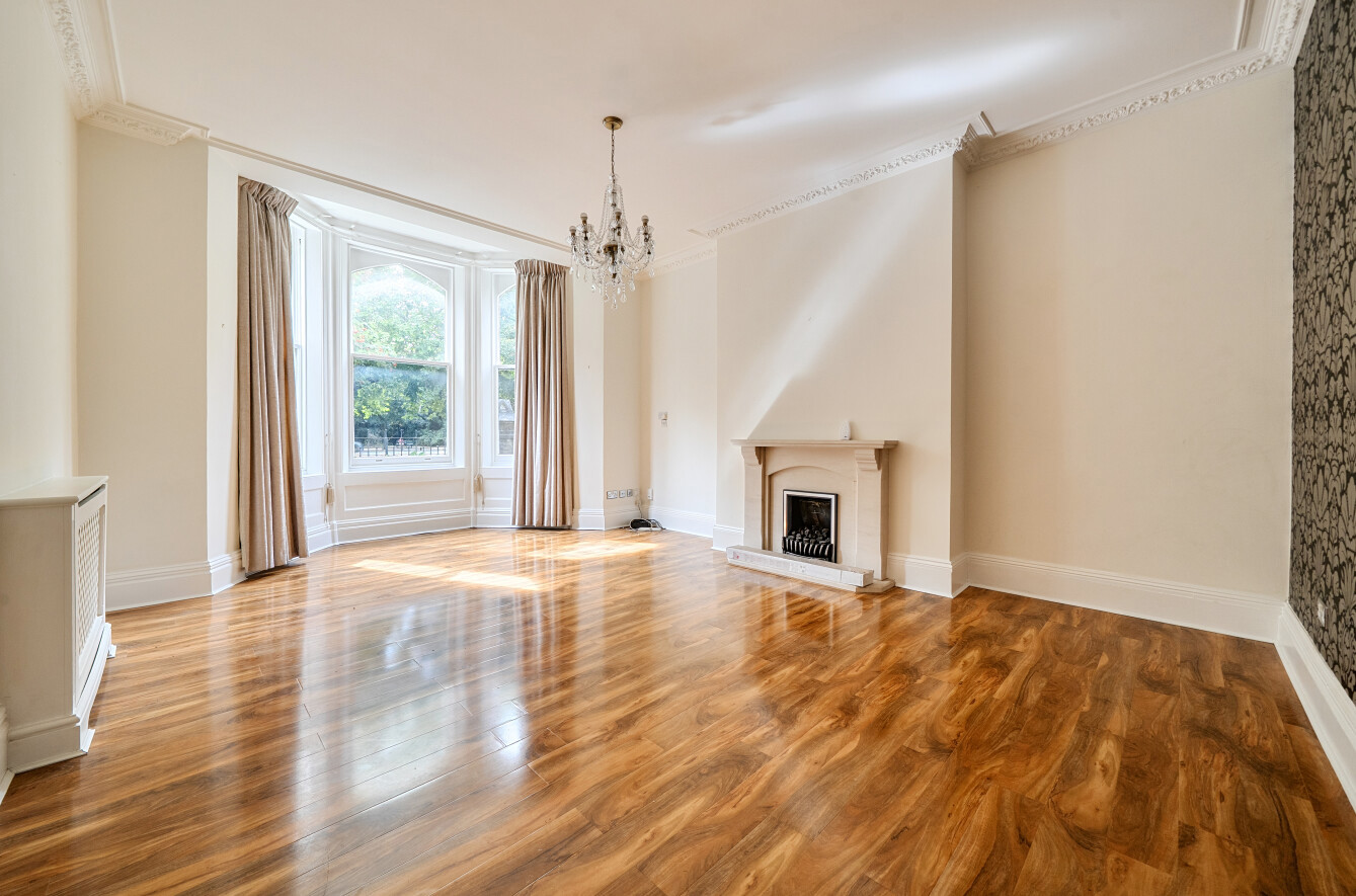 2 bedroom maisonette for sale