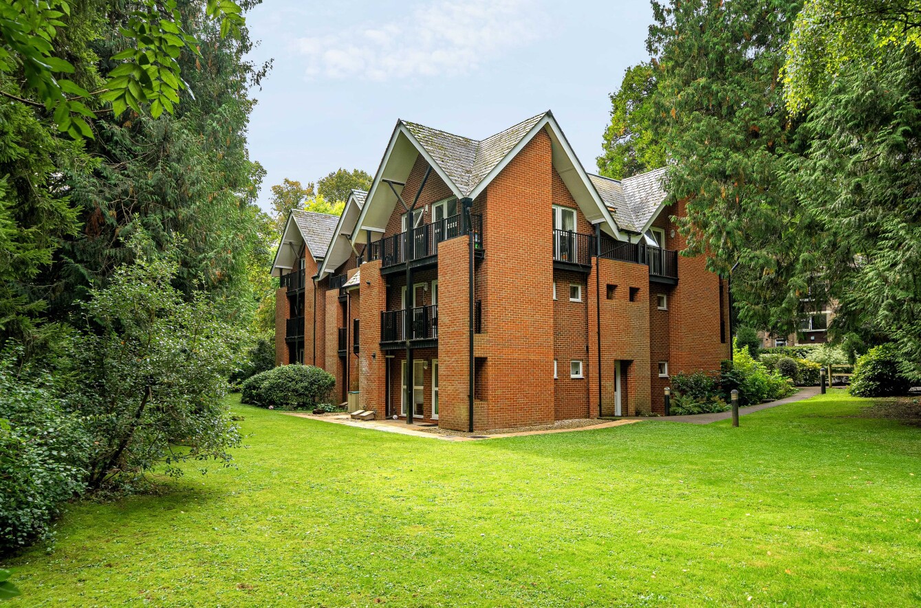3 bedroom apartment for sale