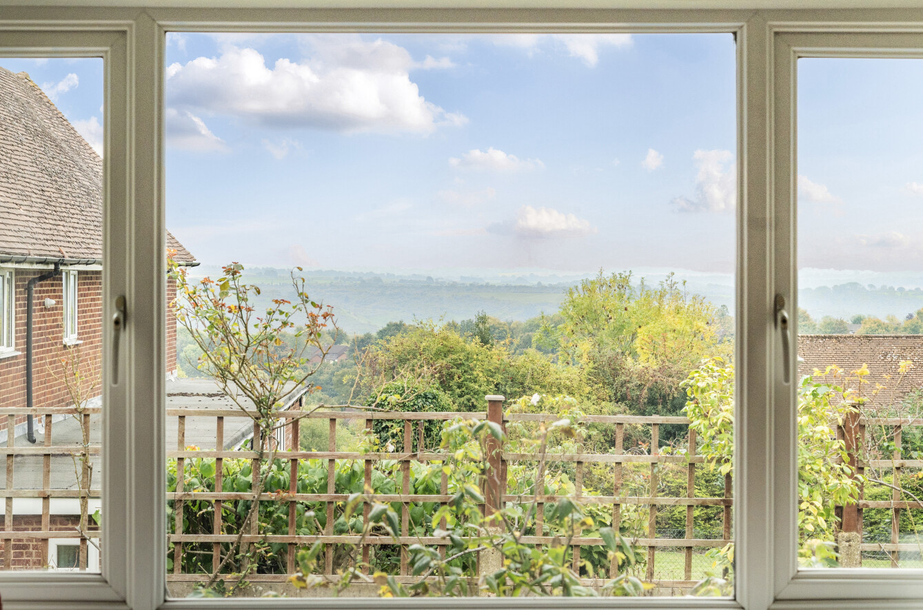 4 bedroom  detached house for sale