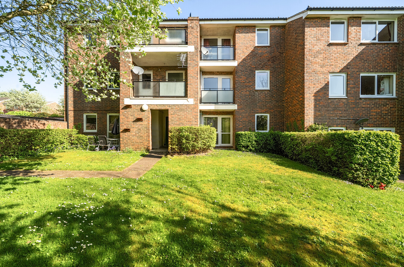 1 bedroom apartment for sale
