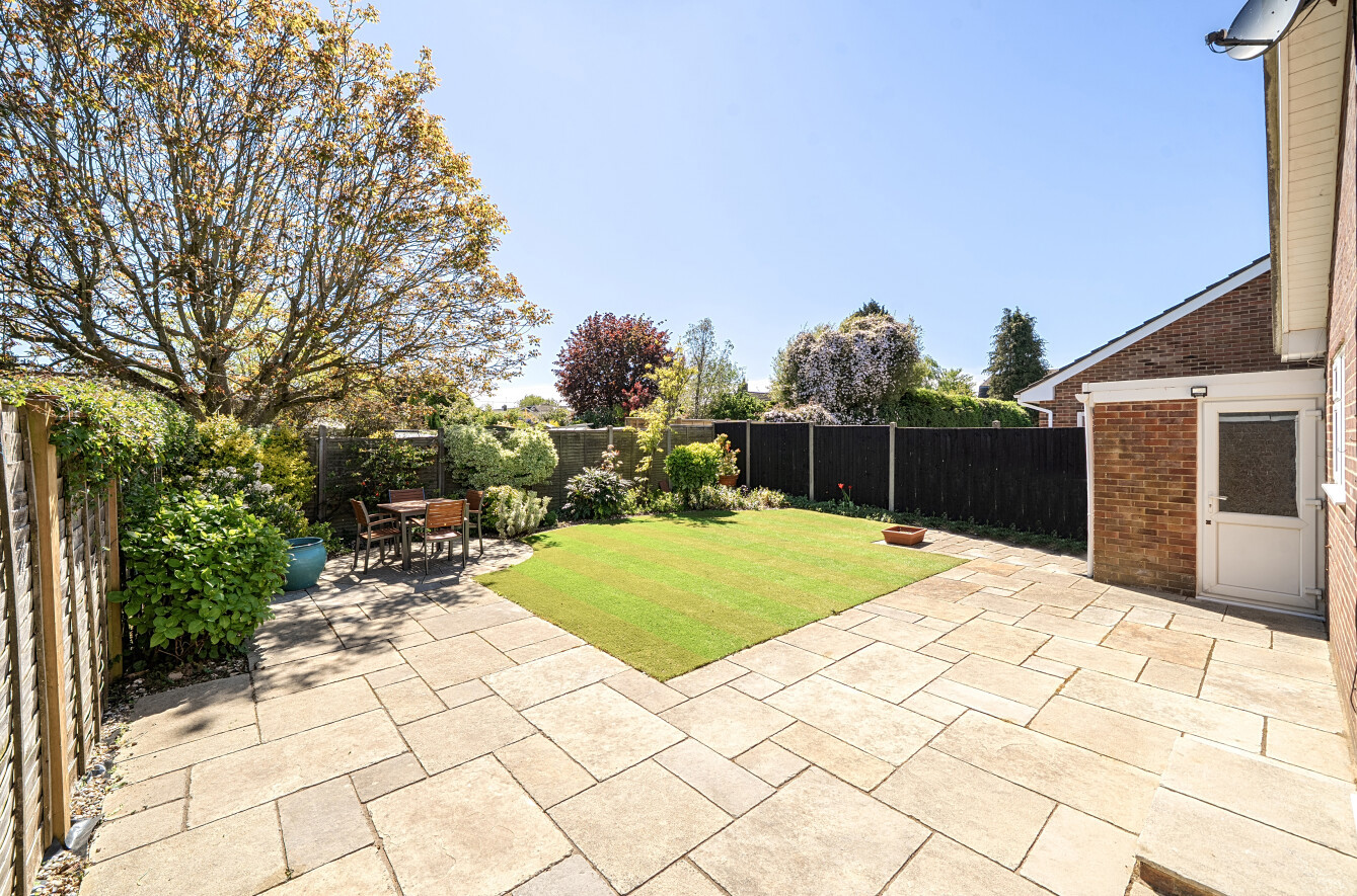 3 bedroom  detached bungalow for sale