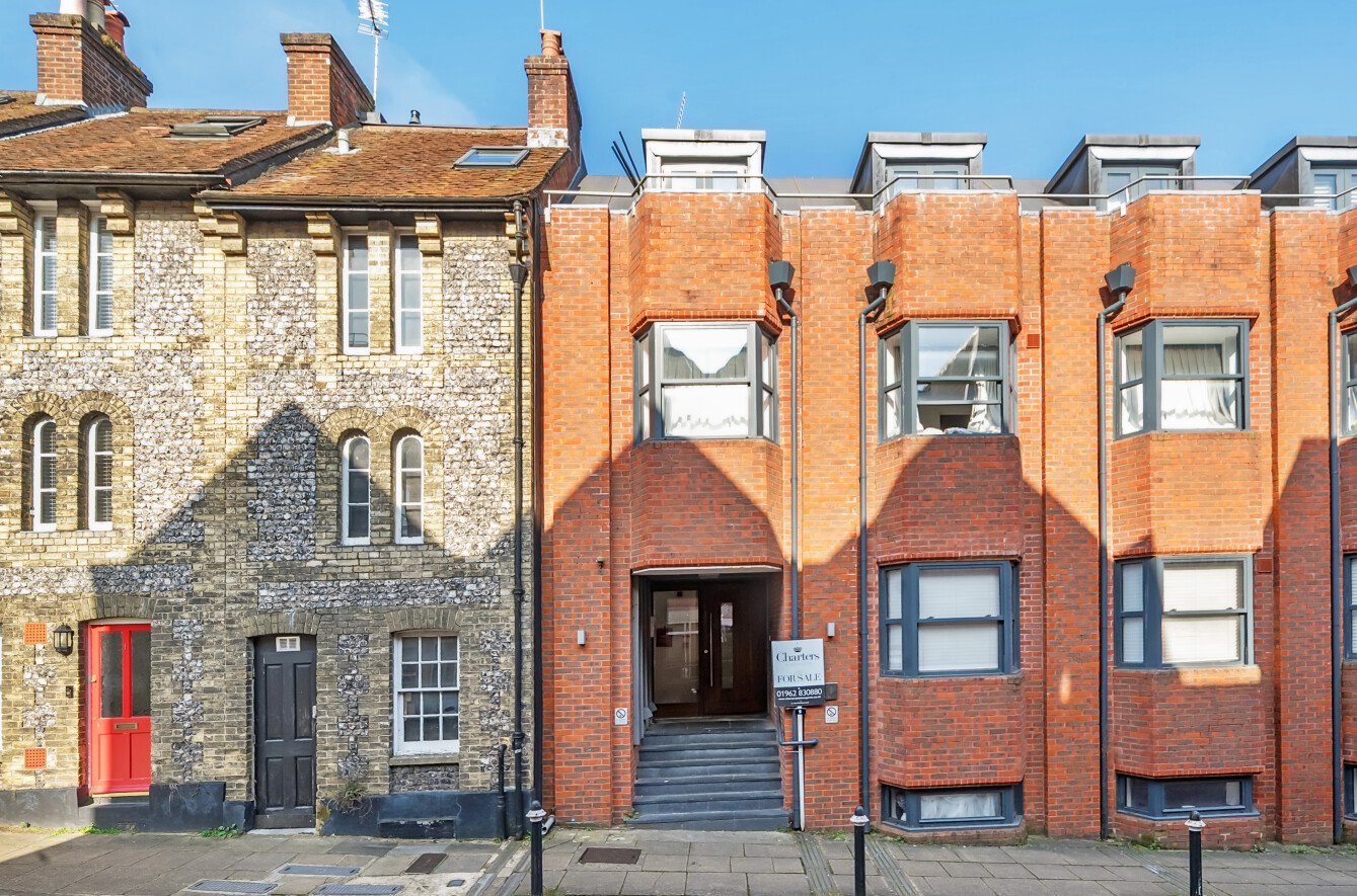 1 bedroom apartment for sale