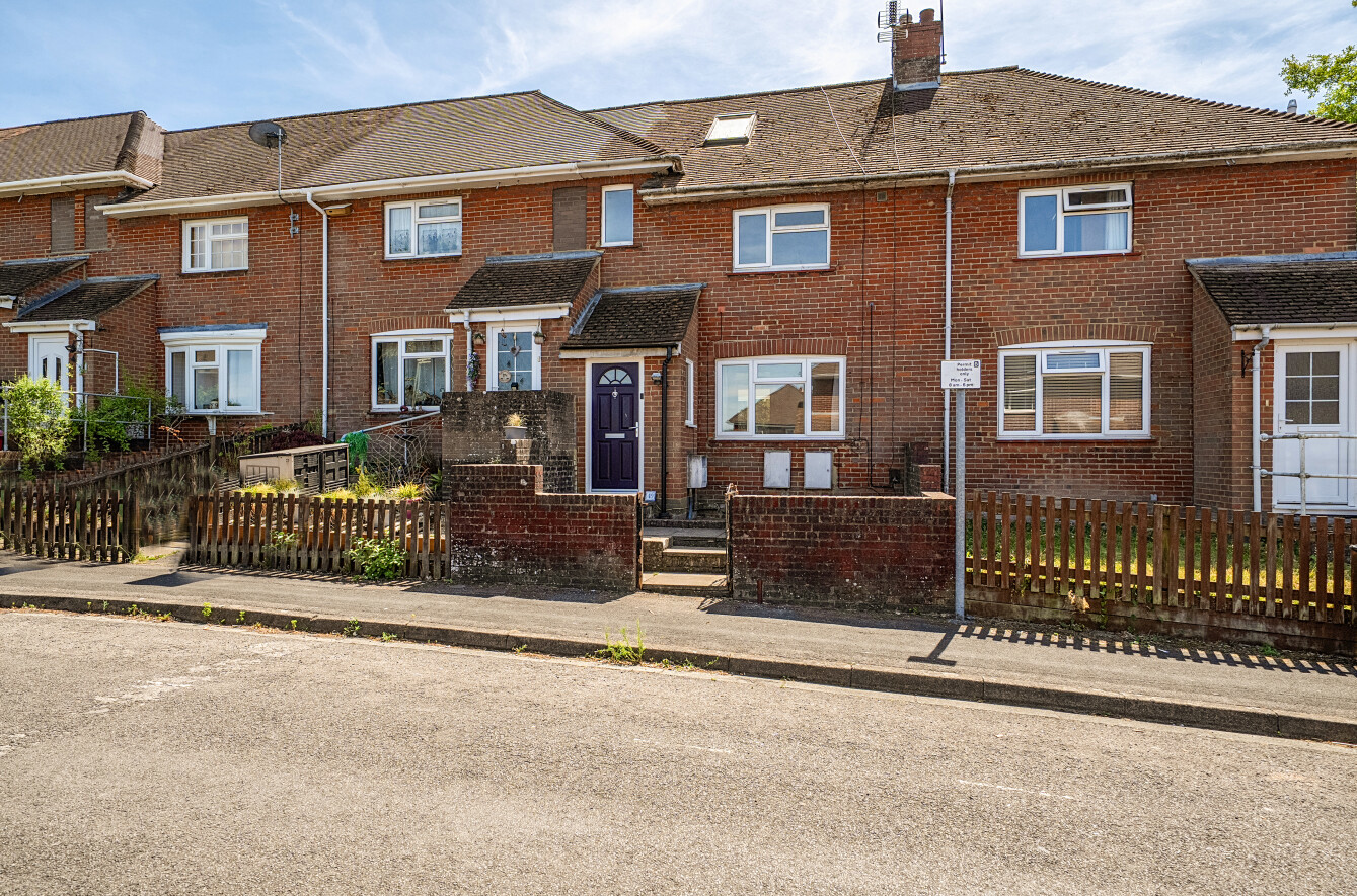 4 bedroom terraced house for sale