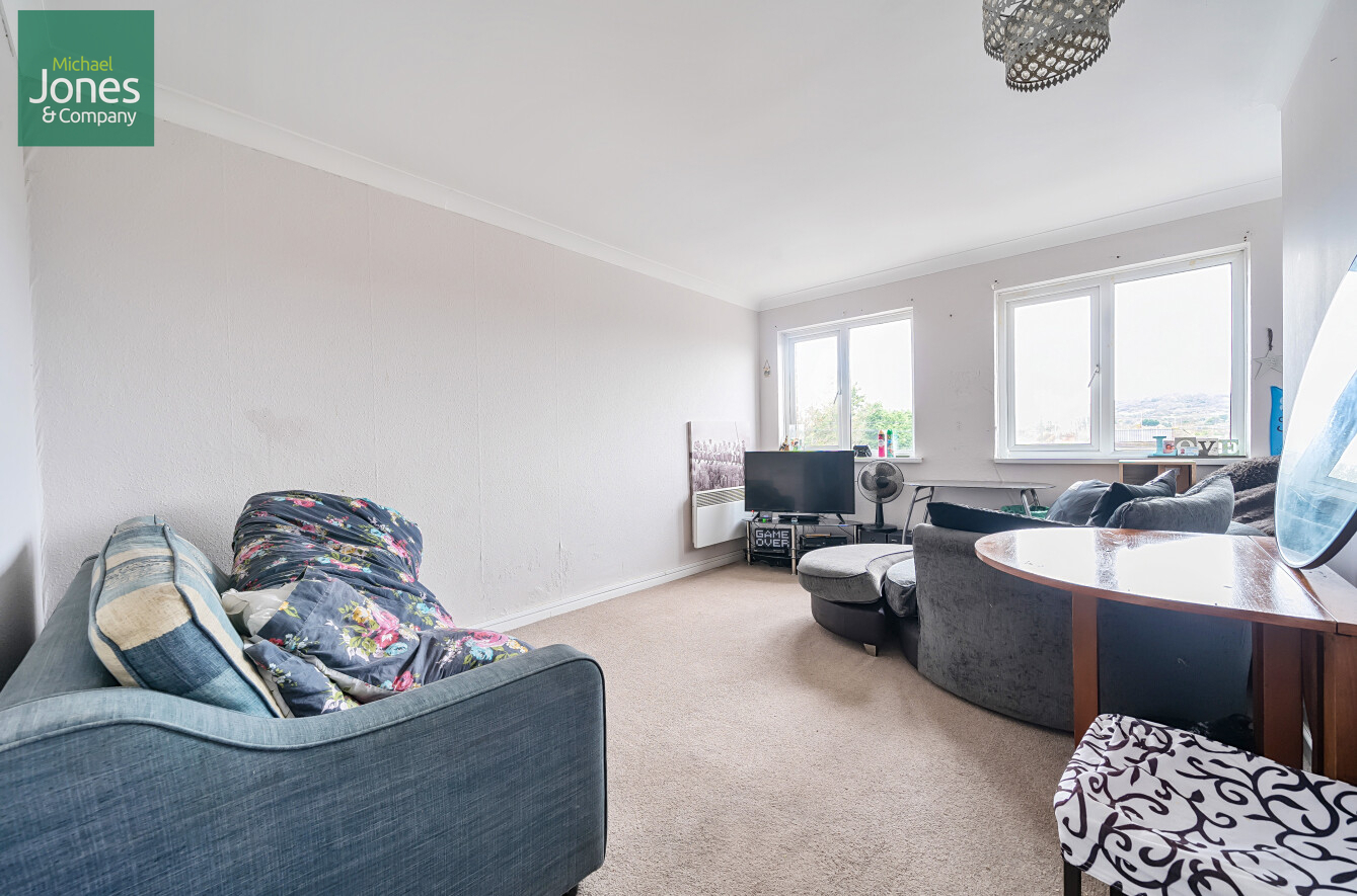 1 bedroom apartment to rent