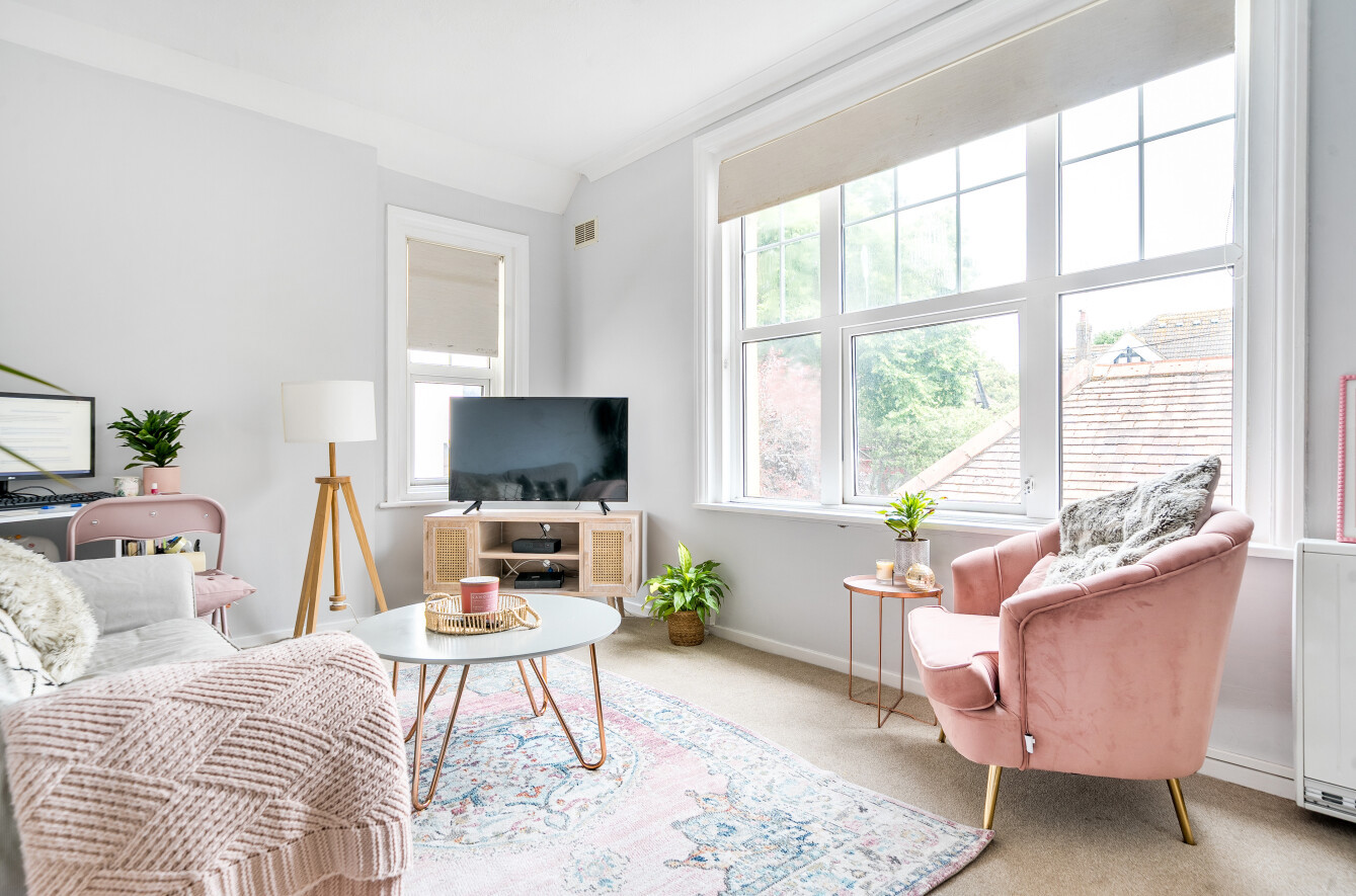 2 bedroom apartment to rent