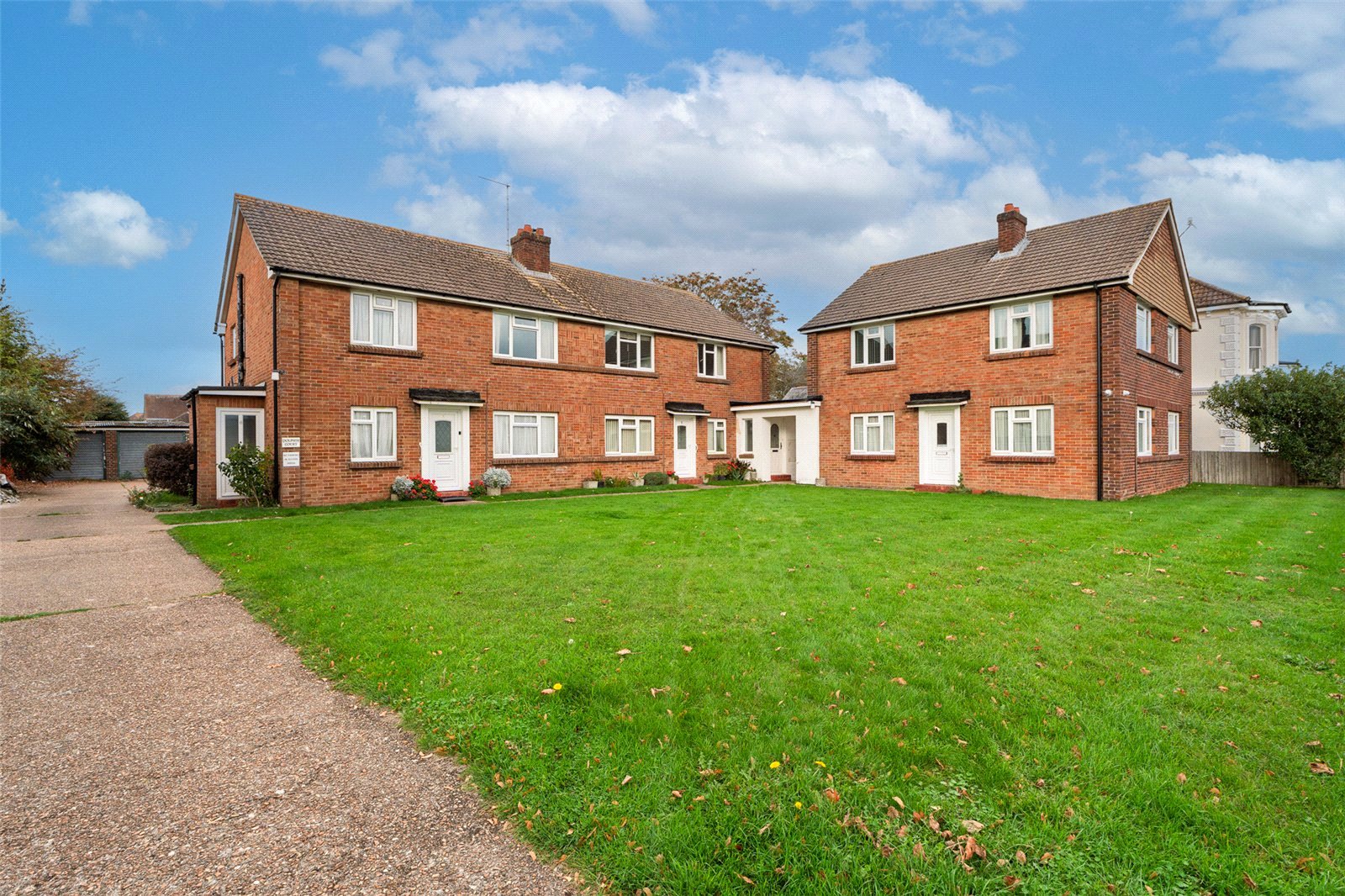 2 bedroom apartment to rent