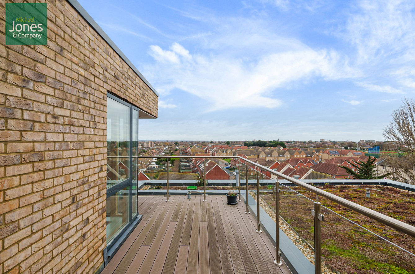 2 bedroom apartment to rent