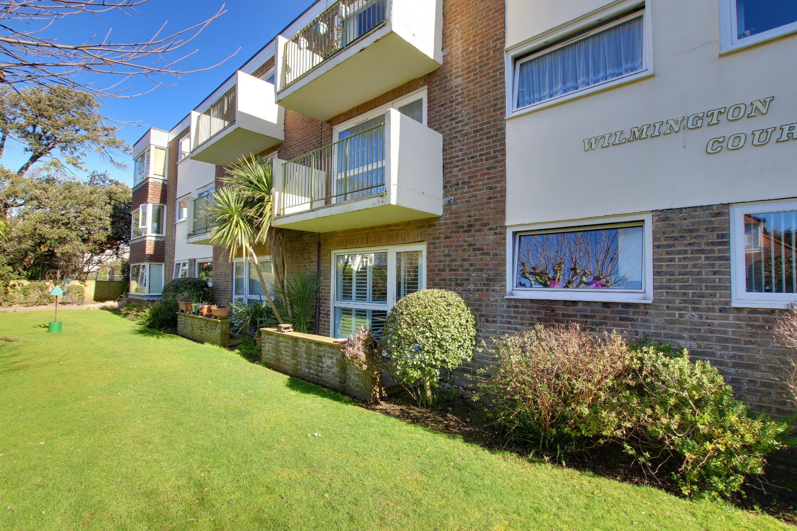 2 bedroom apartment to rent