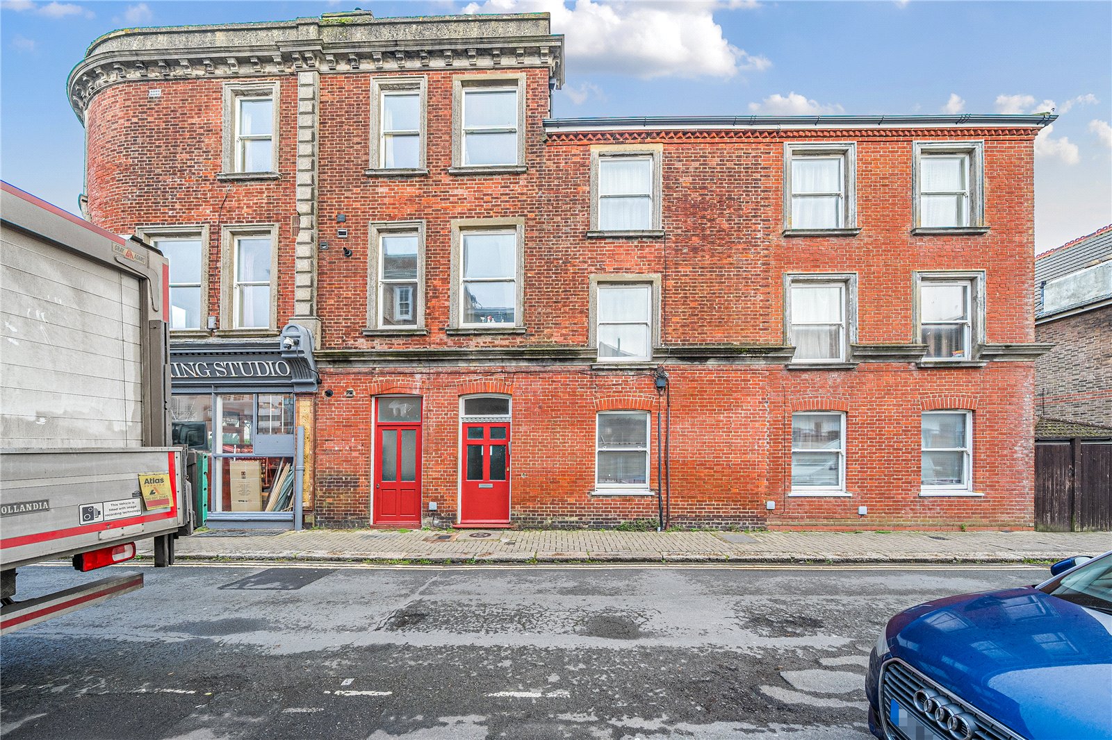 2 bedroom apartment to rent