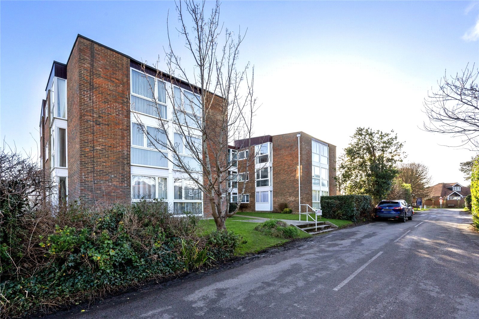 2 bedroom apartment to rent