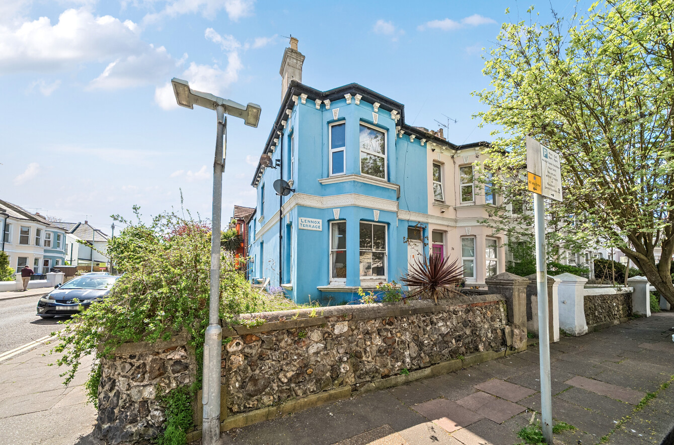 1 bedroom apartment for sale