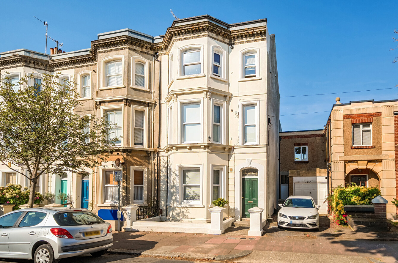 1 bedroom apartment to rent