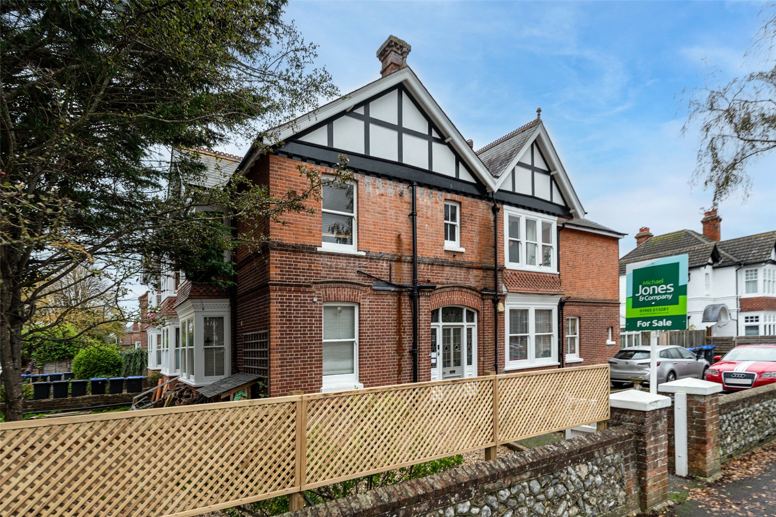 2 bedroom apartment for sale