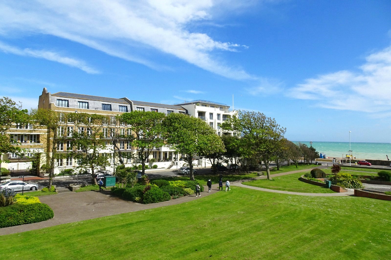 2 bedroom apartment for sale