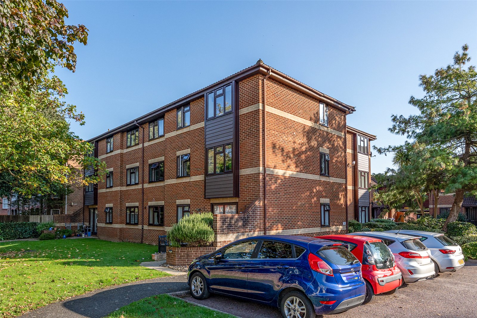 2 bedroom apartment for sale