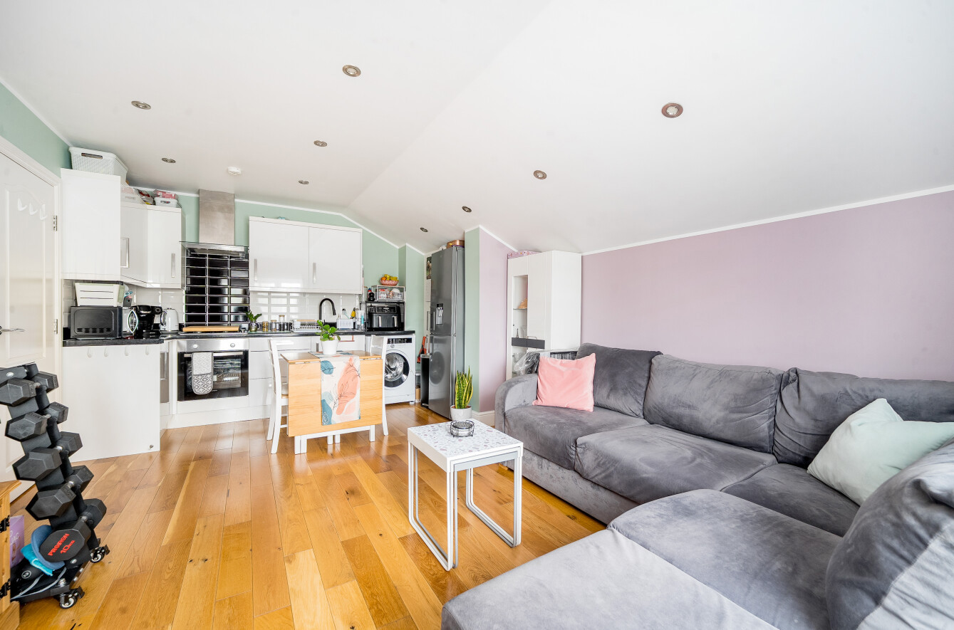 1 bedroom apartment for sale