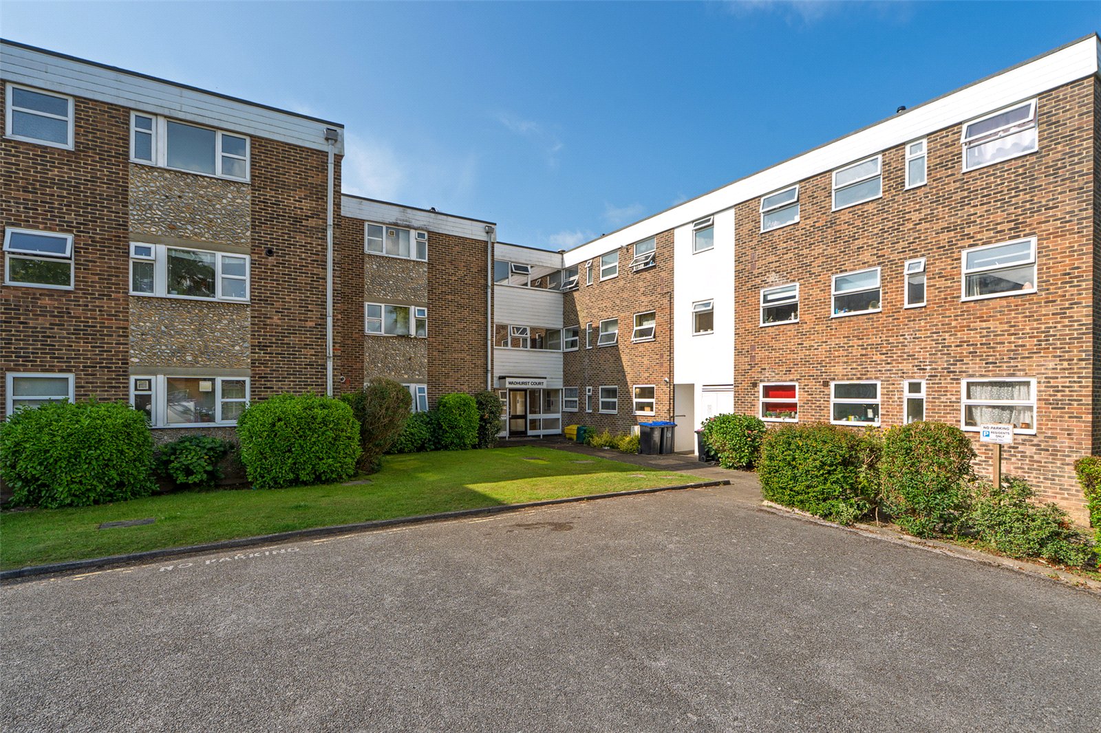 1 bedroom apartment for sale
