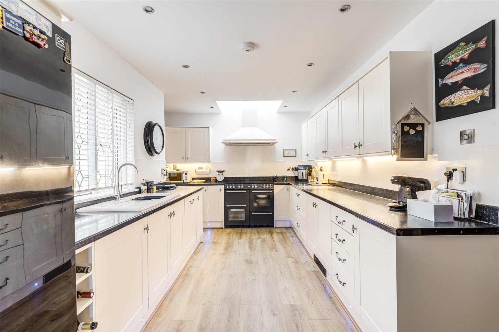 4 bedroom  detached house for sale